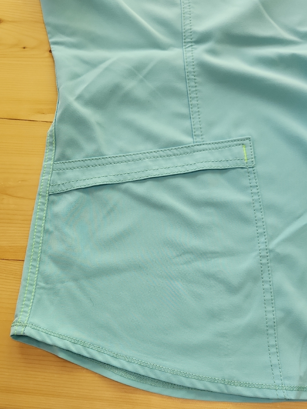 Scrubstar Women’s V-Neck Medical Scrub Top Seafoam XL - Picture 7 of 15